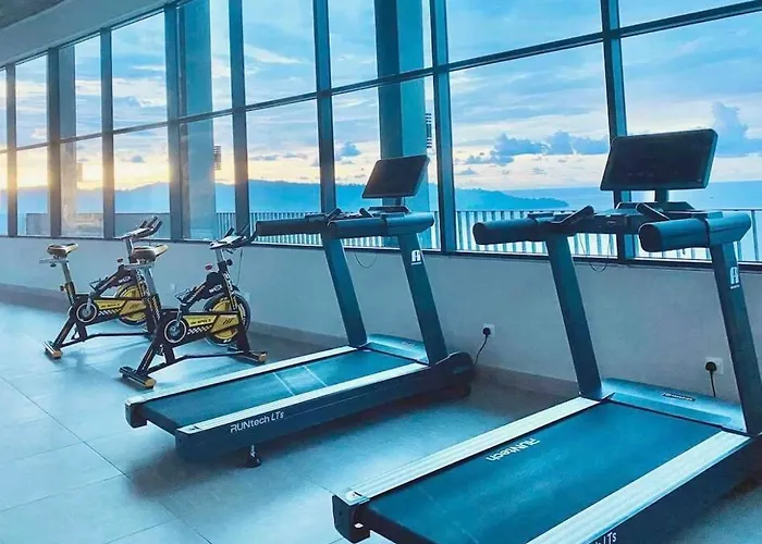 Jesselton Quay,2Br,4-5Pax,Mountain View