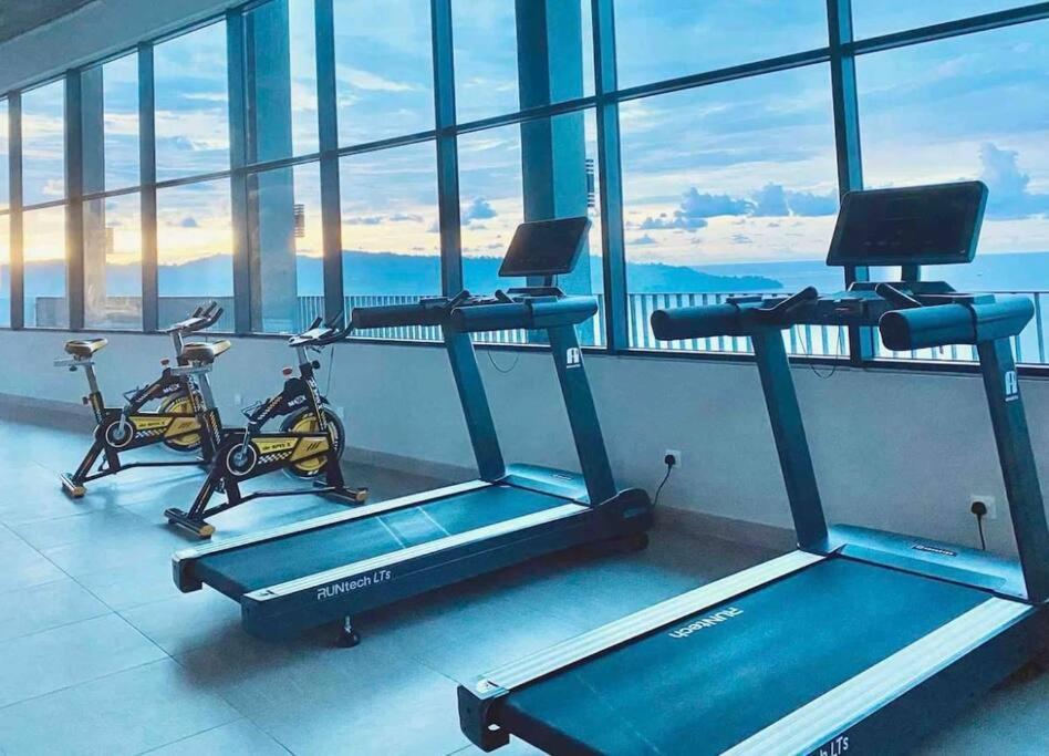 Apartment Jesselton Quay,2br,4-5pax,mountain View