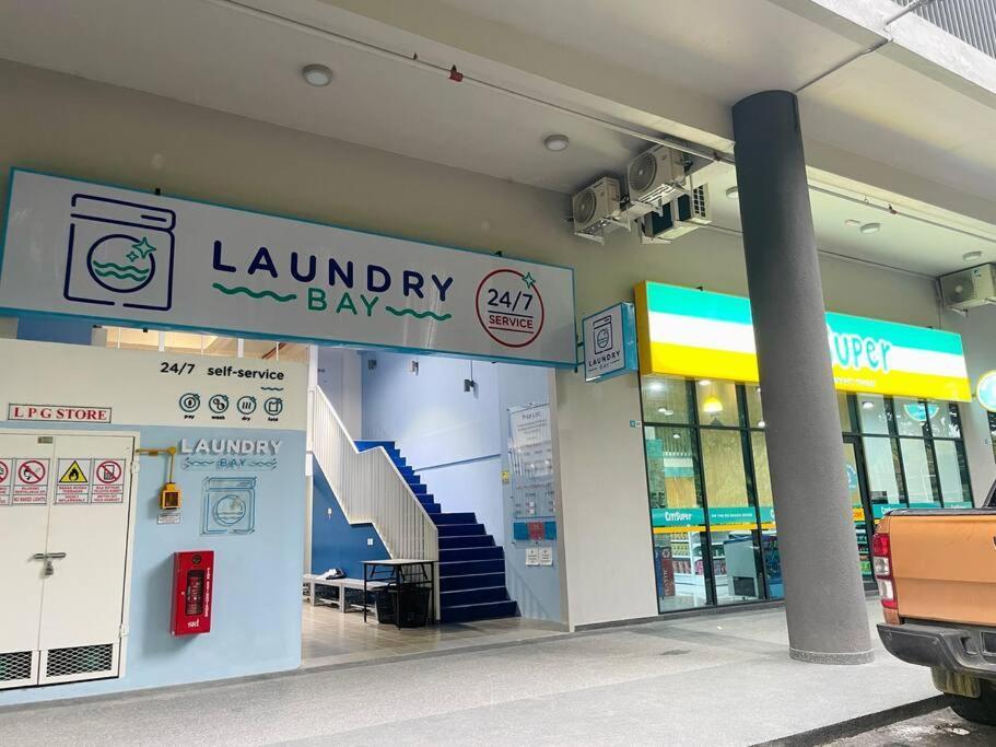 Jesselton Quay,2br,4-5pax,mountain View Kota Kinabalu